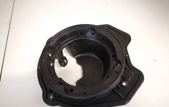 Side speaker trim/cover