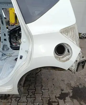 Nissan Note (E12) Set of end parts 