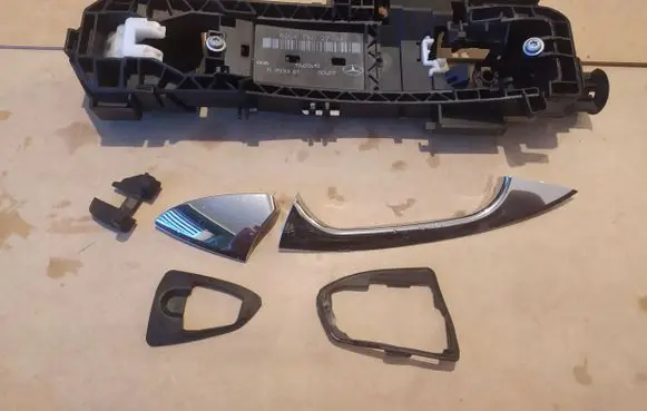 Mercedes-Benz A W177 Loading door exterior handle/bracket 