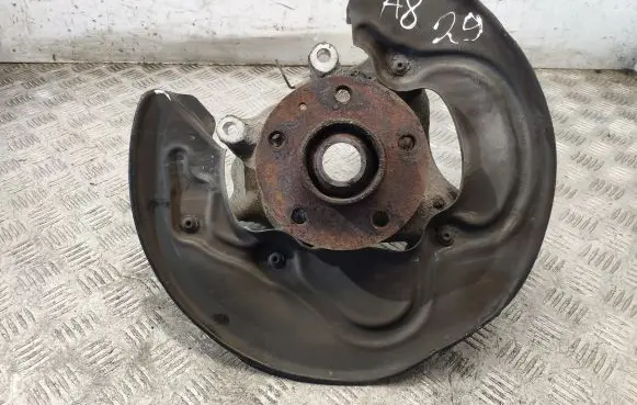 Audi A8 S8 D4 4H Rear wheel hub 4H0505432C