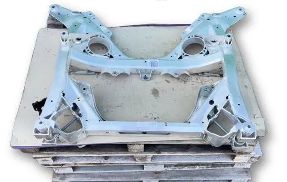BMW Z4 g29 Front subframe 31106878608 6878608