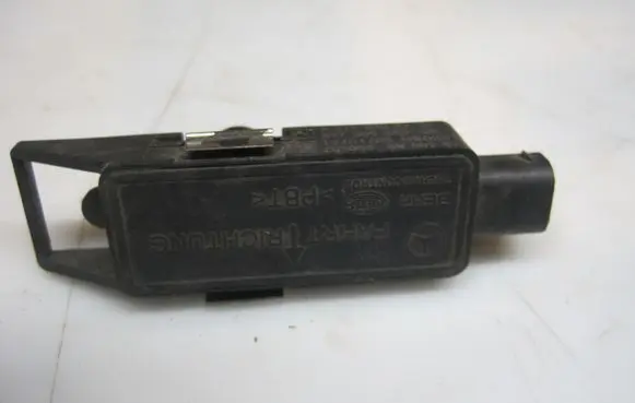 Mercedes-Benz E W211 Sun solar sensor A2118700110 2118700110