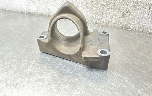 Opel Astra H Driveshaft support bearing bracket 55184510