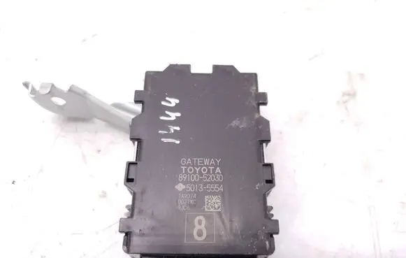 Toyota Yaris Gateway control module 8910052030 50135554