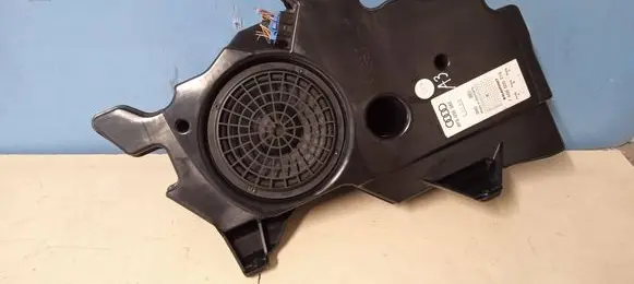 Audi A3 S3 8P Subwoofer speaker 8P3035382