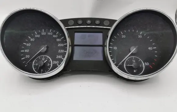 Mercedes-Benz R W251 Speedometer (instrument cluster) A2515401848 A2C53164605