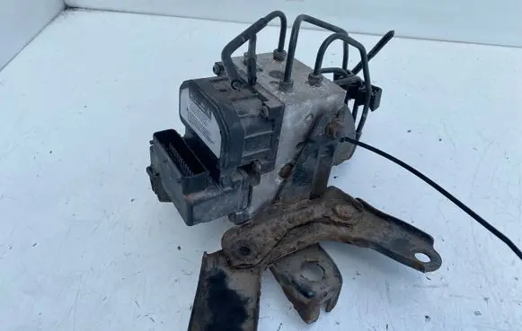 Toyota Avensis T220 ABS Pump 4451005030 0265216825