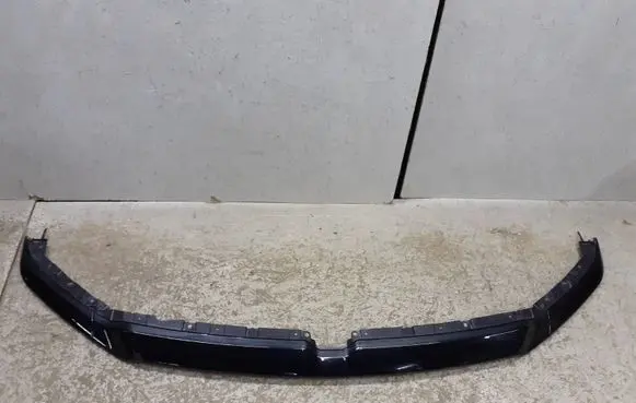 Dodge RAM Front bumper splitter molding 68335015A