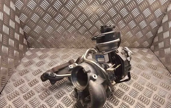Volkswagen PASSAT B8 Turbo 04L253056G 04L253056GV100 BV43D
