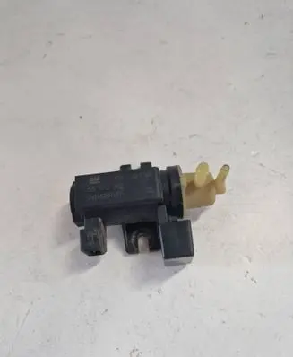 Opel Insignia A Turbo solenoid valve 55573362