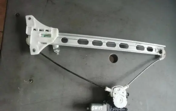 Suzuki Swift II Front door window regulator with motor 2621002910 83560-58J00