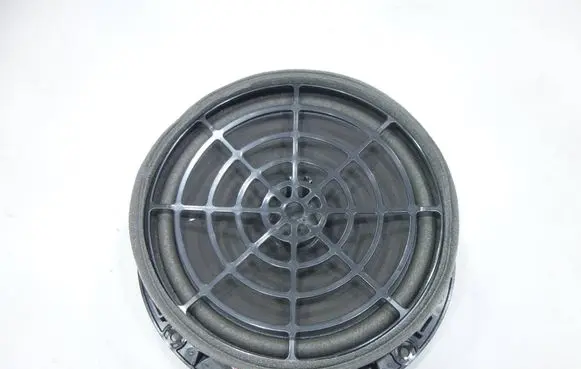 Audi A4 S4 B9 Front door speaker 8W0035415A J4727118 900200243