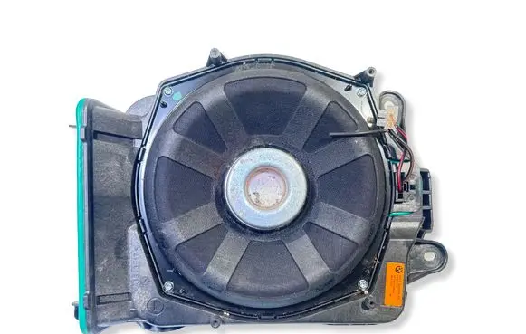 BMW 5 G30 G31 G38 Subwoofer speaker 65136801075 48011001 20117311