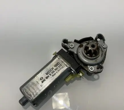 Mercedes-Benz C W204 Seat adjustment motor 0390203002