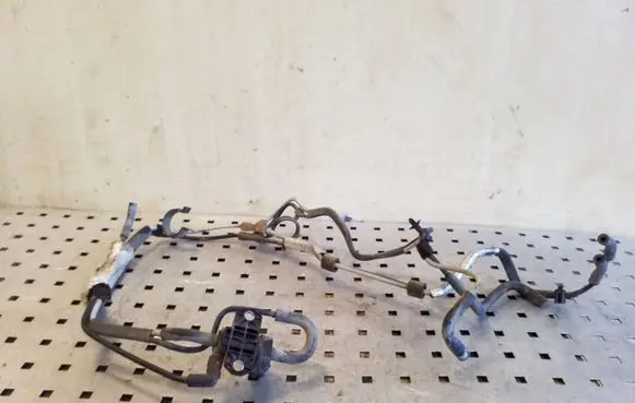 Volvo V40 Cross country Vacuum valve 9688124580