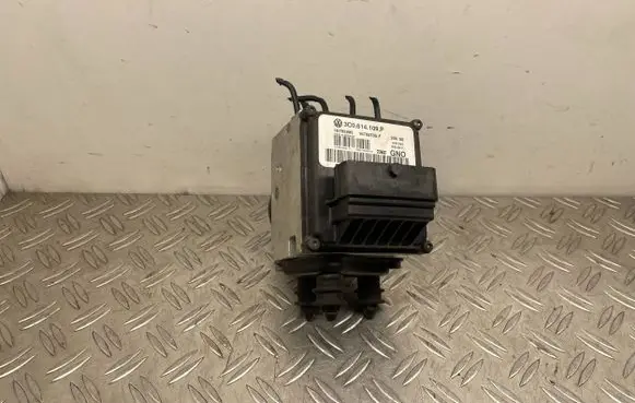 Volkswagen PASSAT CC ABS Pump 3C0614109P