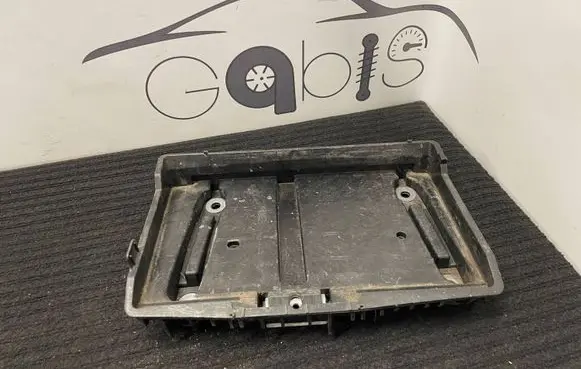 Mercedes-Benz C W205 Battery tray A2056200118
