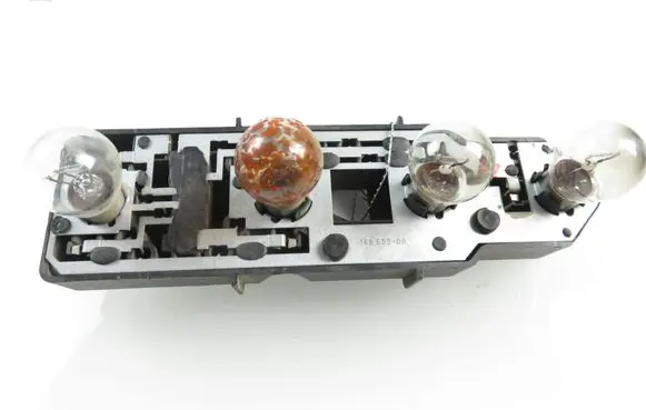 Mercedes-Benz C W202 Tail light bulb cover holder