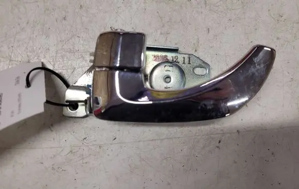 KIA Sorento Rear door interior handle