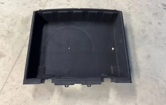 BMW X1 U11 Spare wheel section trim 9462023