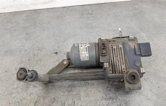 Volkswagen Touran I Front wiper linkage 