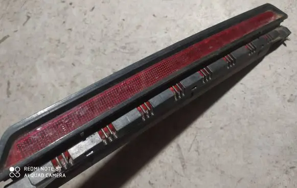 Volkswagen PASSAT B5 Third/center stoplight 3B9945097