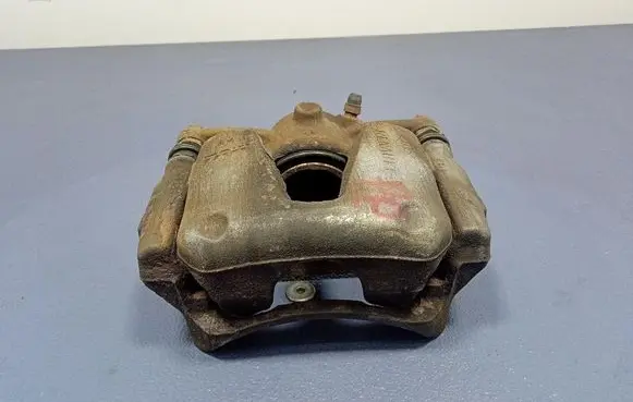 Renault Megane I Front brake caliper 