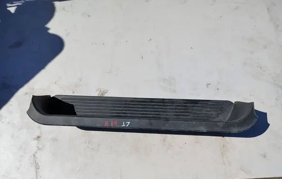 Hyundai H-1, Starex, Satellite Front door trim (molding) 858754H400