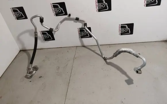 Volkswagen PASSAT B6 Air conditioning (A/C) pipe/hose 3C0820743CB