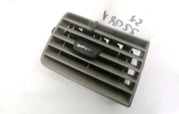 Volvo S40 Dash center air vent grill