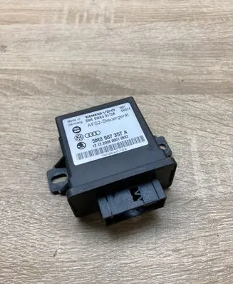 Volkswagen PASSAT B6 Light module LCM 5M0907357A