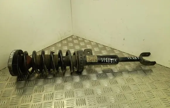 BMW 5 GT F07 Front shock absorber with coil spring 6798155