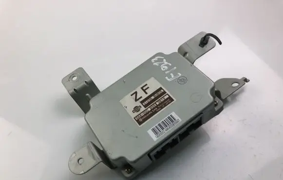 Nissan Almera Tino Other control units/modules 31036BU805