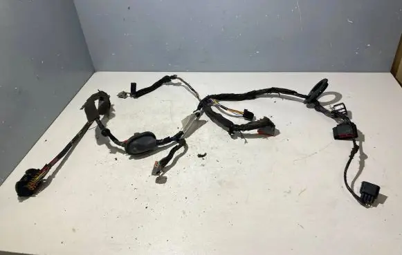 Volvo XC70 Rear door wiring loom 31264660 264660