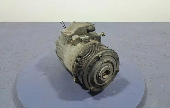 Seat Cordoba (6L) Air conditioning (A/C) compressor (pump) 6Q0820803H