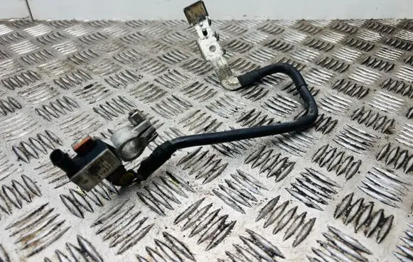 Volkswagen Golf VII Negative earth cable (battery) 5Q0915181C