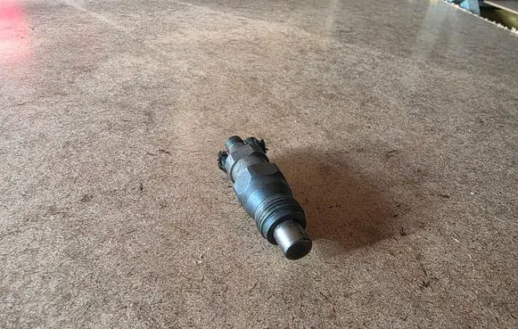 Renault Espace III Fuel injector KCA17S42
