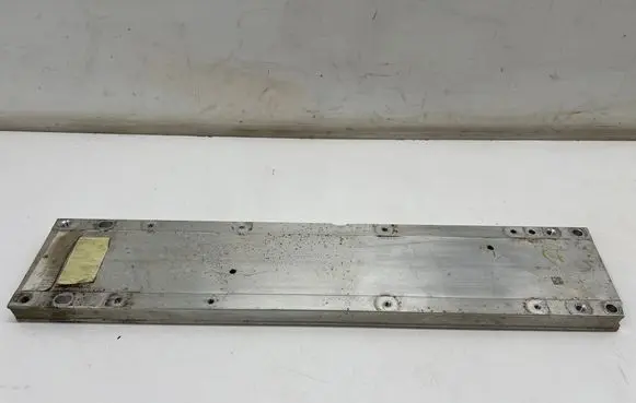 Opel Vivaro Engine mounting bracket 9830282080
