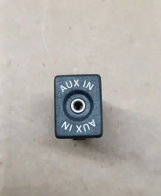 Volkswagen PASSAT B7 USA AUX in-socket connector 5M0035724