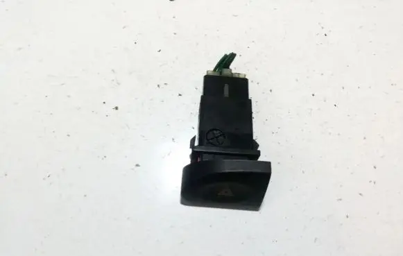 Hyundai Elantra Hazard light switch 9379029000