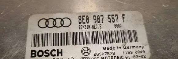 Audi A4 S4 B6 8E 8H Engine control unit/module 8E0907557F 26SA7578 0261207401