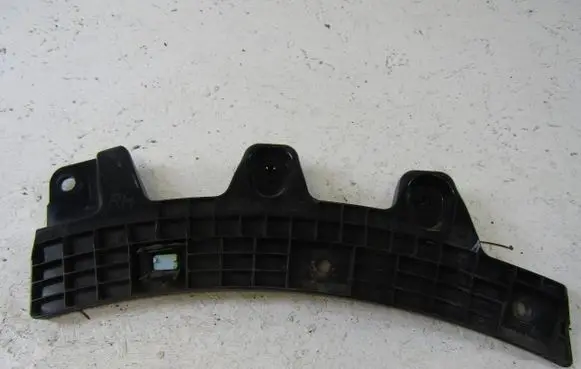 Mazda CX-30 Rear bumper mounting bracket DFR551U30