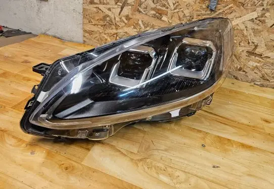Ford Kuga III Headlight/headlamp LV4B-13E017-AS LV4B13E017AS