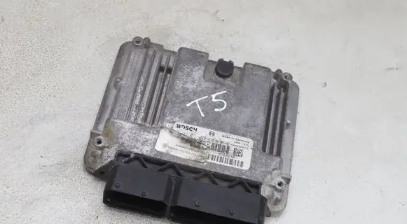 Iveco Daily 3rd gen Engine control unit/module 0281011228 1039S09673 EDC16