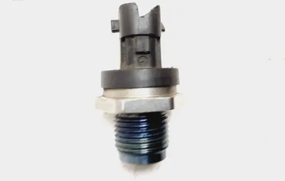 Fuel pressure sensor