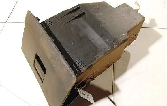 Ford Mondeo MK IV Glove box 7s71a06010 7s71-a06010