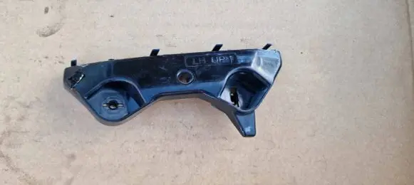 Nissan Micra K14 Front bumper mounting bracket 62225-5FA0A