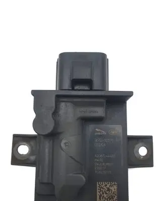 Jaguar XE Fuel injection pump control unit/module FK729D370AF