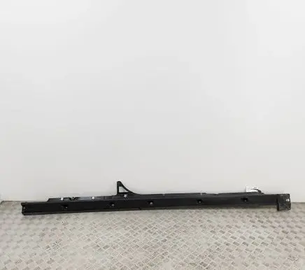 Audi Q7 4M Side bottom protection 4M0825211J 4M0825211K