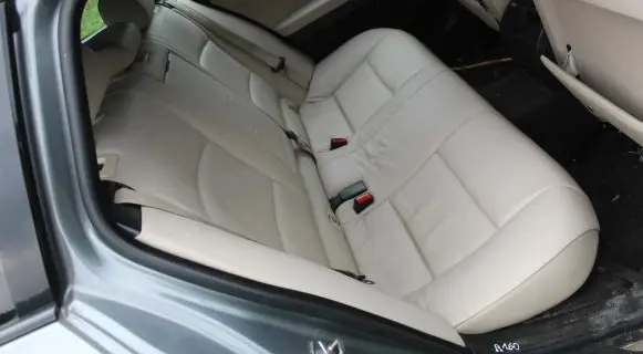 BMW X3 E83 Second row seats 1234567